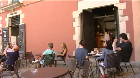Girona es una de las ciudades españolas que más turistas acoge Girona es una de las ciudades españolas que más turistas acoge