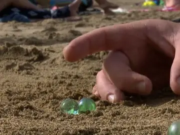 ¿Conocen los niños de ahora los juegos tradicionales? ¿Conocen los niños de ahora los juegos tradicionales?