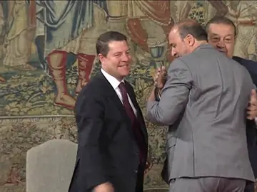 Los nuevos miembros del Gobierno de Castilla-La Mancha de Podemos toman posesión Los nuevos miembros del Gobierno de Castilla-La Mancha de Podemos toman posesión