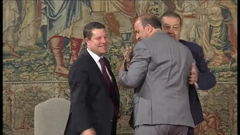 Los nuevos miembros del Gobierno de Castilla-La Mancha de Podemos toman posesión Los nuevos miembros del Gobierno de Castilla-La Mancha de Podemos toman posesión