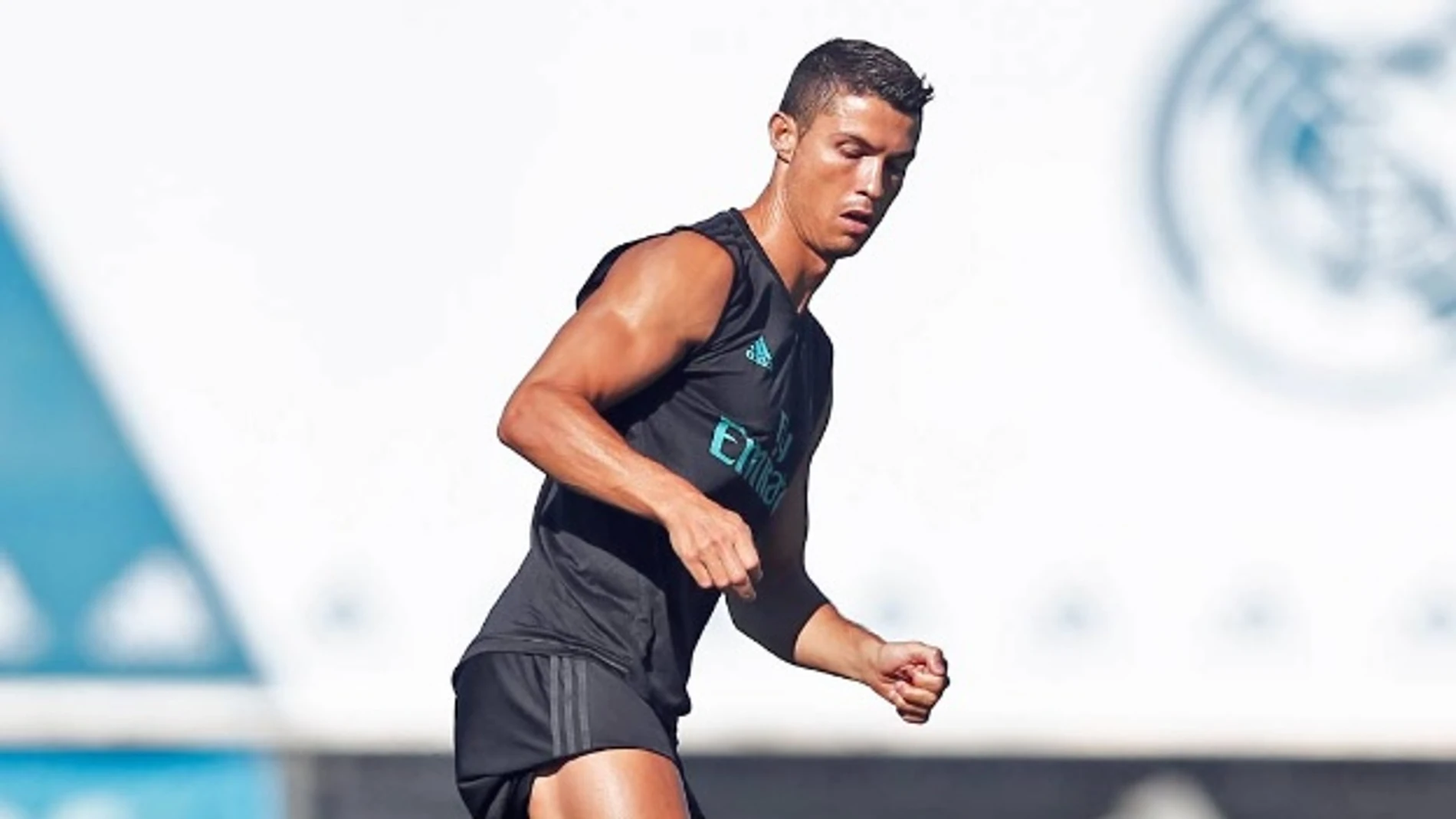 Cristiano Ronaldo se ejercita en Valdebebas Cristiano Ronaldo se ejercita en Valdebebas