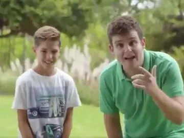 Arkano en el vídeo promocional Arkano en el vídeo promocional