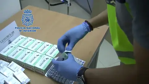 Detienen a una persona por vender a través de Internet medicamentos para combatir la disfunción eréctil Detienen a una persona por vender a través de Internet medicamentos para combatir la disfunción eréctil