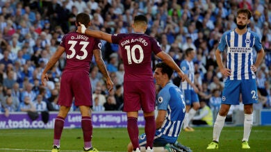 El Manchester City gana al Brighton liderado por la dupla Kun Agüero-Gabriel Jesus