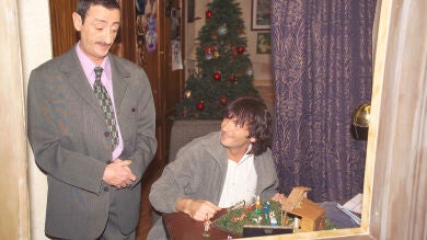 La conmovedora despedida de Fernando Tejero a Eduardo Gómez, su padre en 'Aquí No Hay Quien Viva'