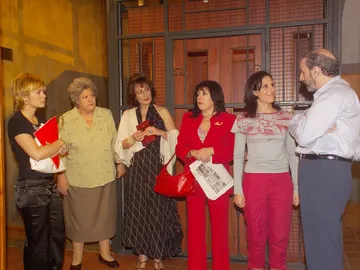 Aquí no hay quien viva Aquí no hay quien viva