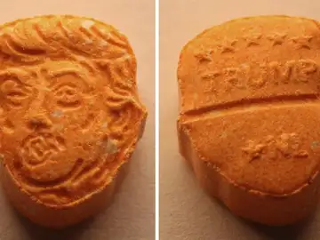 Pastillas de éxtasis con la cara de Trump Pastillas de éxtasis con la cara de Trump