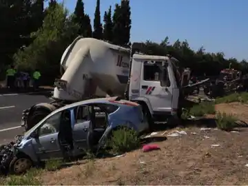 Tres fallecidos en el accidente múltiple en Sa Pobla (Mallorca) Tres fallecidos en el accidente múltiple en Sa Pobla (Mallorca)