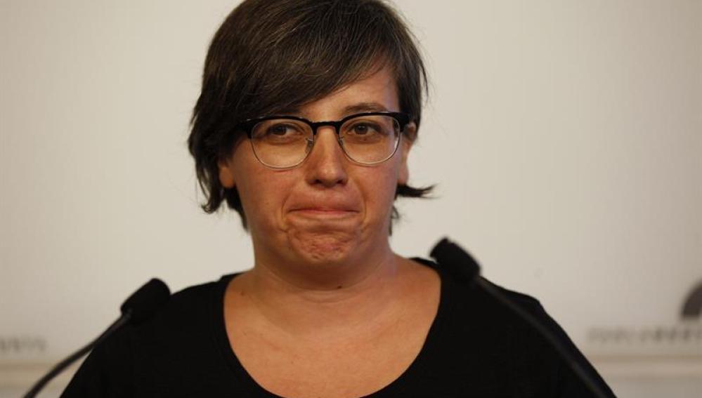 La presidenta del grupo parlamentario de la CUP, Mireia Boya, durante la rueda de prensa
