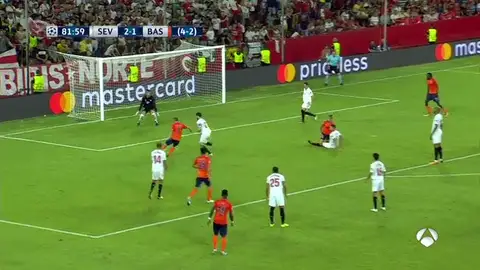 Visca puso el 2-2 ante el Sevilla con un fuerte disparo en el área Visca puso el 2-2 ante el Sevilla con un fuerte disparo en el área