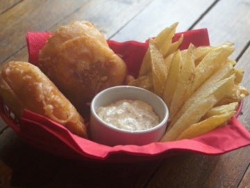 Así luce el fish and chips de Yumland. Así luce el fish and chips de Yumland.