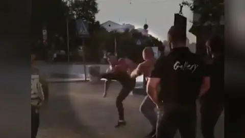 Momento de la pelea Momento de la pelea