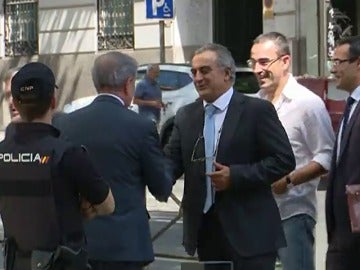 El juez Andreu reúne a los Mossos, a la Policía Nacional y la Guardia Civil para coordinar la investigación de los atentados en Cataluña