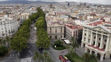 Vista desde el Monumento de Colón de Las Ramblas de Barcelona
