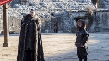 Jon Snow y Tyrion Lannister en Juego de Tronos