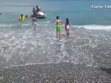 Motos de agua para cruzar la frontera Motos de agua para cruzar la frontera