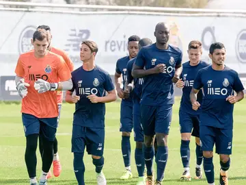 Iker Casillas se entrena con Óliver Torres en el Oporto Iker Casillas se entrena con Óliver Torres en el Oporto