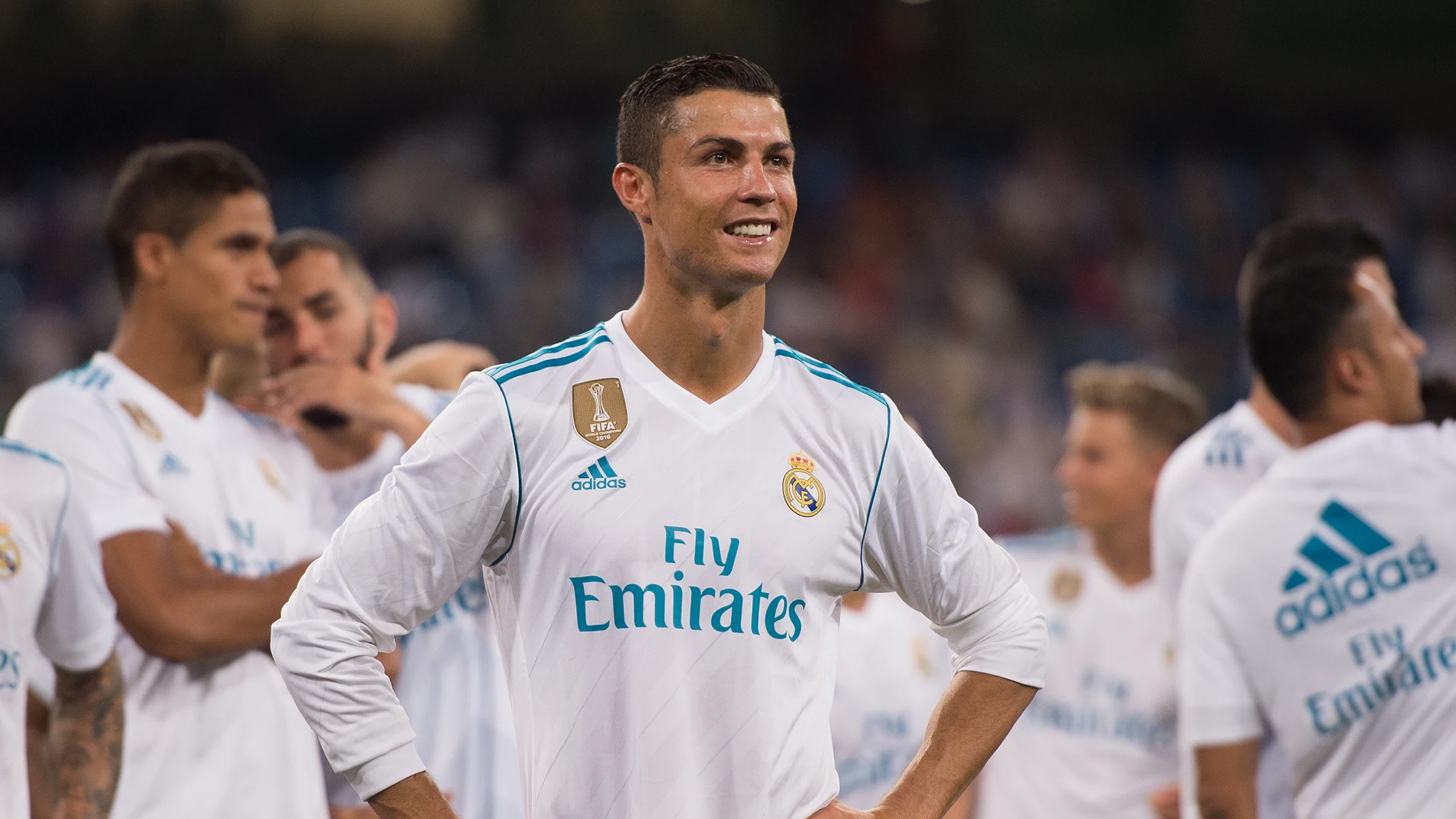 Cristiano Ronaldo sonríe tras un partido con el Real Madrid Cristiano Ronaldo sonríe tras un partido con el Real Madrid