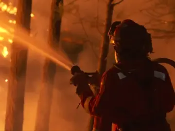 El gran papel de la UME en la extinción de incendios El gran papel de la UME en la extinción de incendios