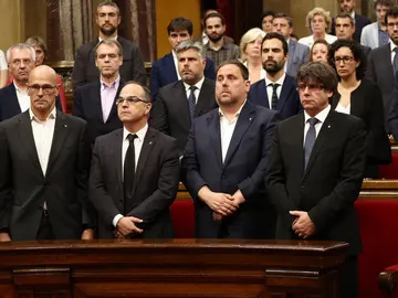 Minuto de silencio en el Parlament Minuto de silencio en el Parlament