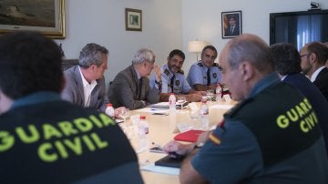 Reunión de Enric Millo y el Conseller de Interior, Joaquim Forn, con mandos policiales