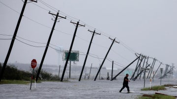 La tormental Tropical 'Harvey' deja dos muertos 