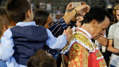 Despedida más que digna de Ortega Cano en una entretenida y triunfal tarde