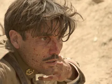 Soldados y enfermeras, héroes que dedican su vida a salvar guerras Soldados y enfermeras, héroes que dedican su vida a salvar guerras