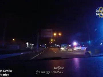 Tres detenidos por conducción temeraria, sin carnet y con un vehículo robado Tres detenidos por conducción temeraria, sin carnet y con un vehículo robado