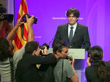 El presidente de la Generalitat de Cataluña Carles Puigdemont El presidente de la Generalitat de Cataluña Carles Puigdemont