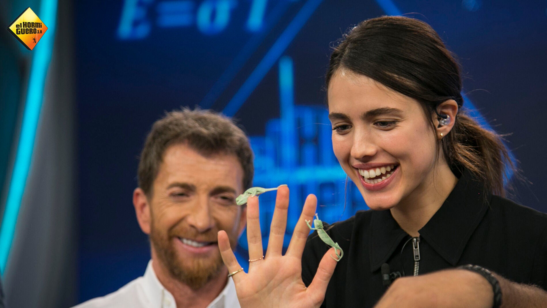 Margaret Qualley prueba la ciencia de Marron