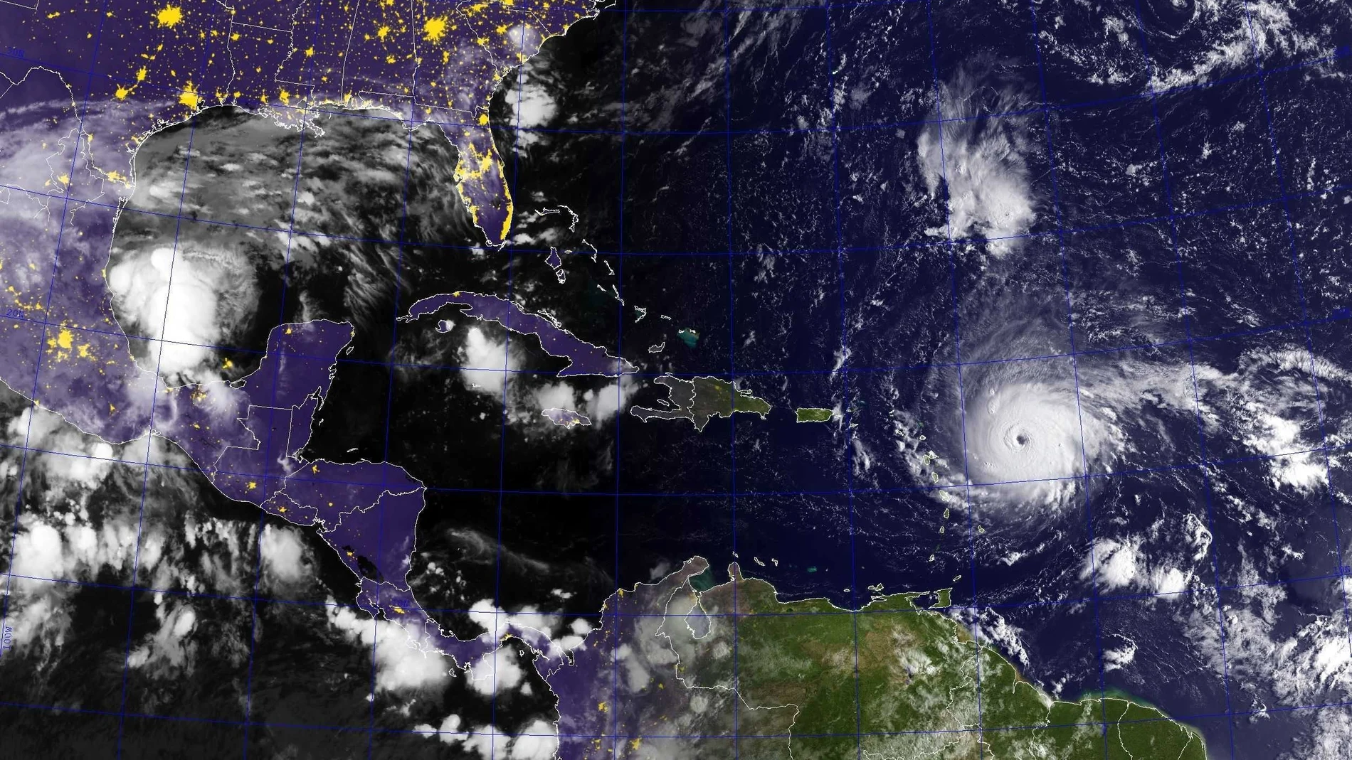 Fotografía tomada desde el espacio del huracán Irma Fotografía tomada desde el espacio del huracán Irma