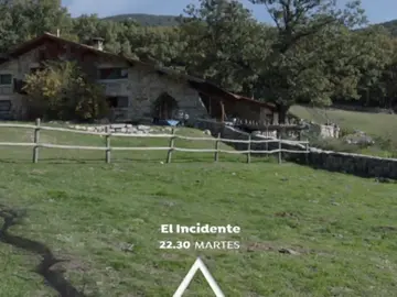 Una enorme grieta partirá el suelo en dos tragándose todo lo que encuentre a su paso Una enorme grieta partirá el suelo en dos tragándose todo lo que encuentre a su paso