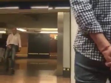  Denuncian una agresión racista en el Metro de Madrid al grito de "¡Heil Hitler!"