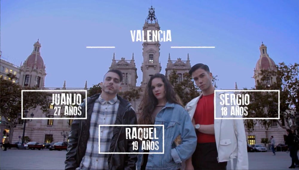 Juanjo, Raquel y Sergio comparten piso en Valencia