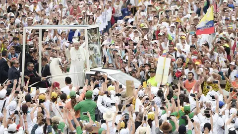 El Papa Francisco entre sus fieles en Colombia El Papa Francisco entre sus fieles en Colombia