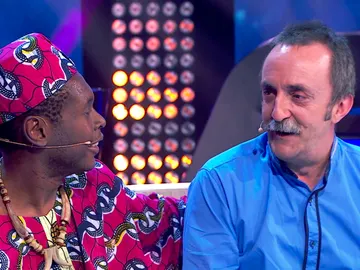 Isabel Gemio transporta a Santi Rodríguez al ‘Sorpresa, sorpresa’ más especial Isabel Gemio transporta a Santi Rodríguez al ‘Sorpresa, sorpresa’ más especial