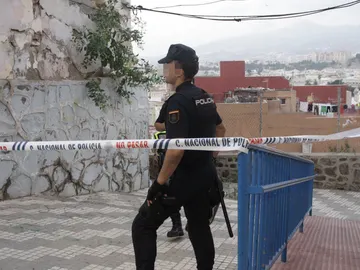 Efectivos de la Policía Nacional durante el registro del miércoles Efectivos de la Policía Nacional durante el registro del miércoles