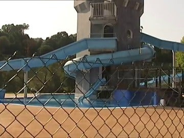 Un parque acuático impide a un grupo de mujeres musulmanas bañarse con mallas y camisetas Un parque acuático impide a un grupo de mujeres musulmanas bañarse con mallas y camisetas