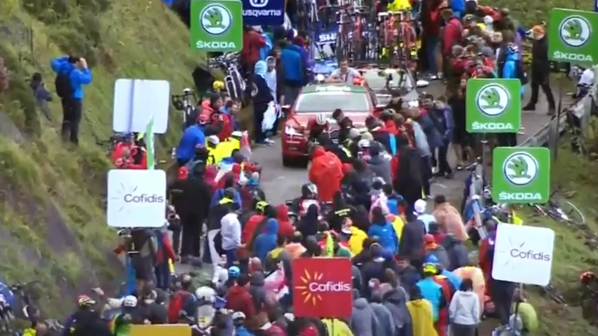 Contador, subiendo L'Angliru Contador, subiendo L'Angliru