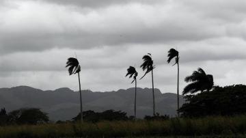 El huracán Irma toca tierra en Cuba