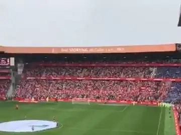 Minutos antes de comenzar el derbi asturiano Minutos antes de comenzar el derbi asturiano