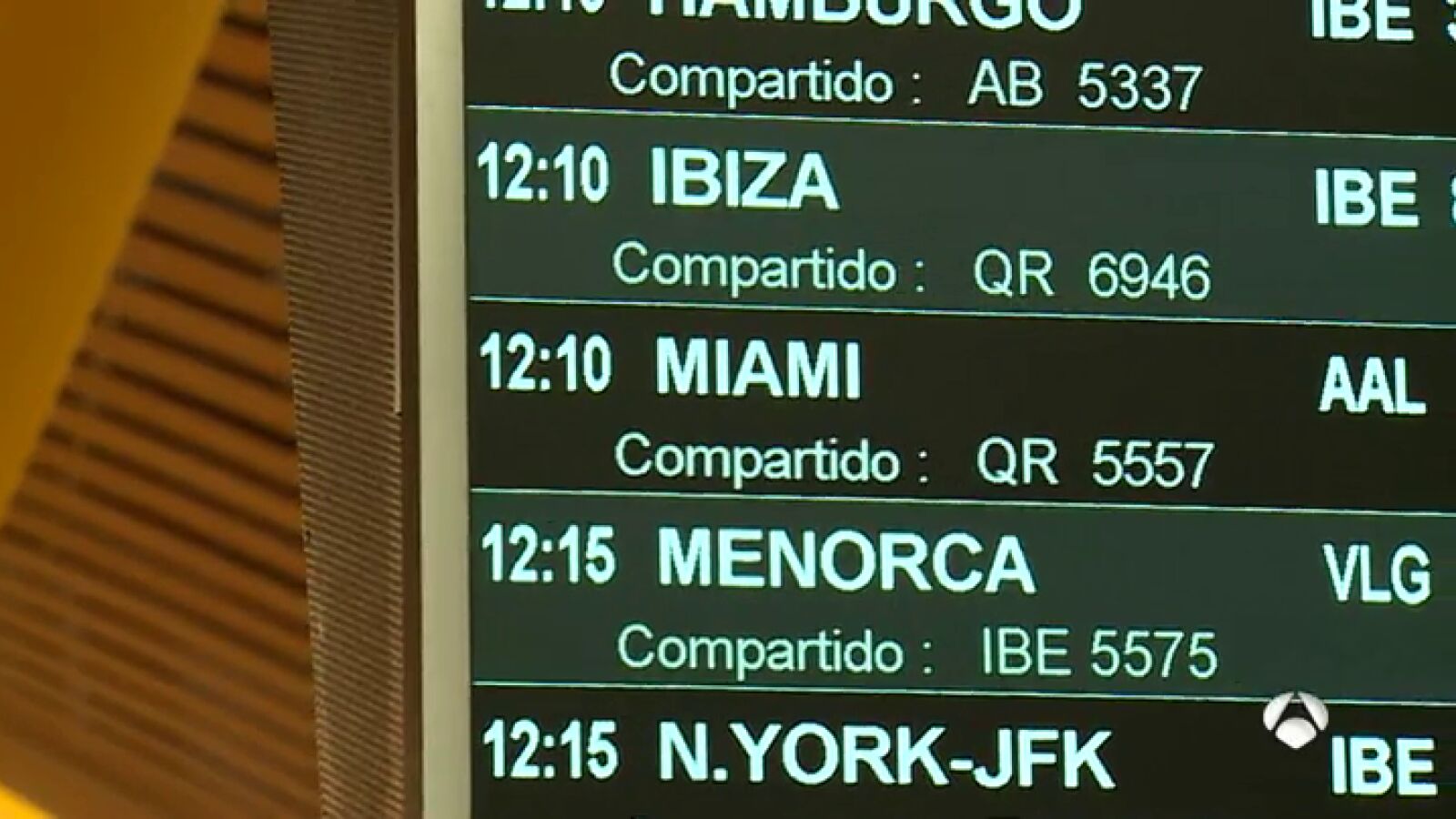 ¿Qué derechos tienen los turistas cuyos vuelos se han cancelado por el huracán Irma o el terremoto de México?