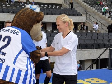 Bibiana Steinhaus, antes del Hertha - Werder Bremen