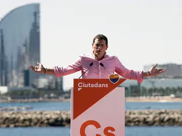 El presidente de Ciudadanos, Albert Rivera, protagoniza un acto en Barcelona con motivo de la Diada El presidente de Ciudadanos, Albert Rivera, protagoniza un acto en Barcelona con motivo de la Diada