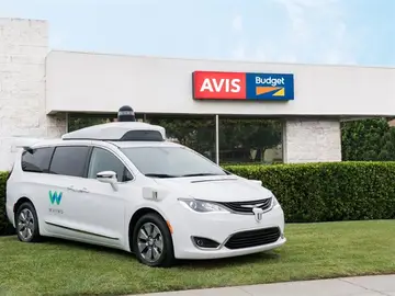 'Robotaxi' o taxi con conducción autónoma 'Robotaxi' o taxi con conducción autónoma