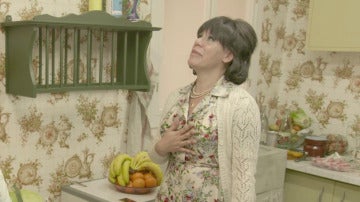 Rosana se enfrenta al pollo para desplumarlo: “Se ha tirado un pedo” Rosana se enfrenta al pollo para desplumarlo: “Se ha tirado un pedo”
