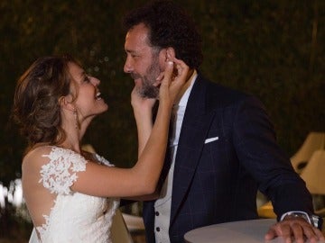 José Luis García-Pérez y Cristina Alarcón en su boda José Luis García-Pérez y Cristina Alarcón en su boda