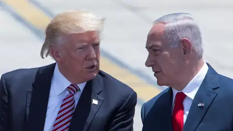 Donald Trump con Netanyahu. Donald Trump con Netanyahu.