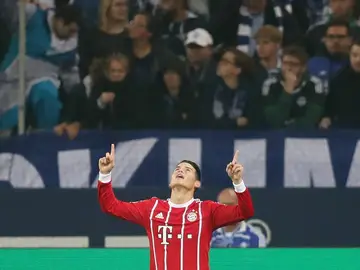 James celebra su primer gol en Bundesliga James celebra su primer gol en Bundesliga